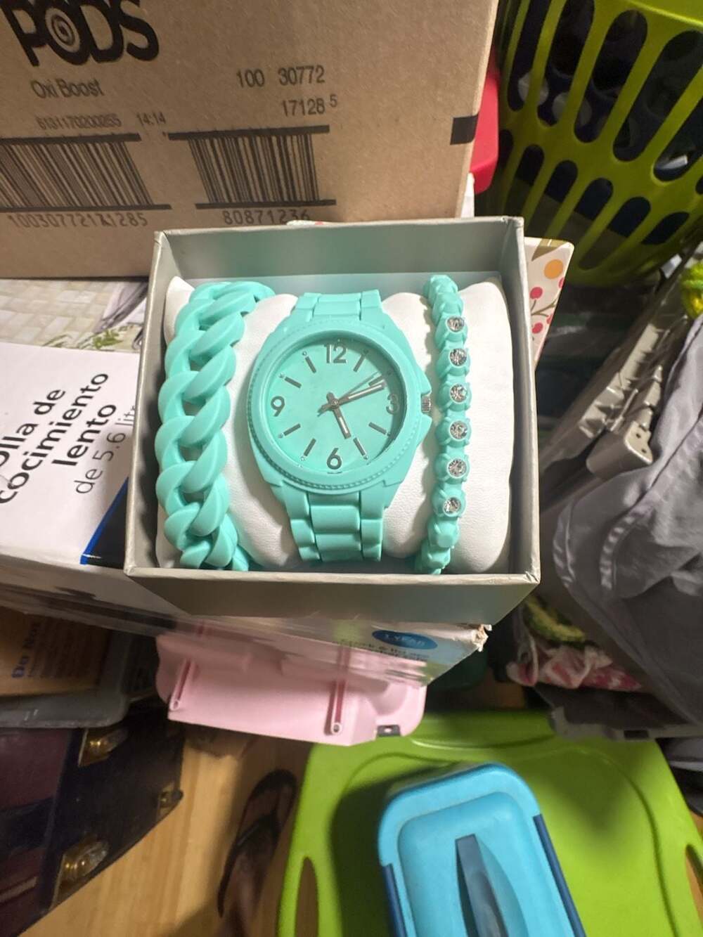 Geneva Mint Green Silicone Watch and Bracelet Set